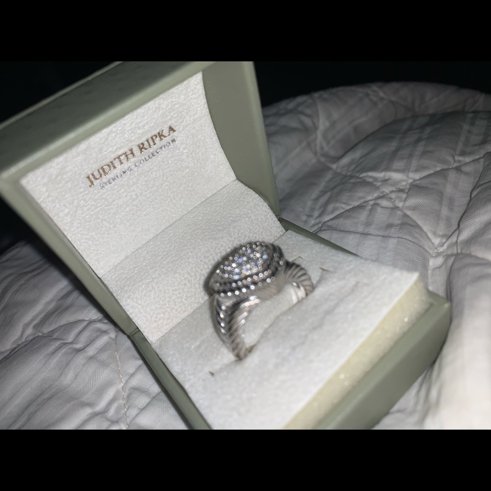 Ring